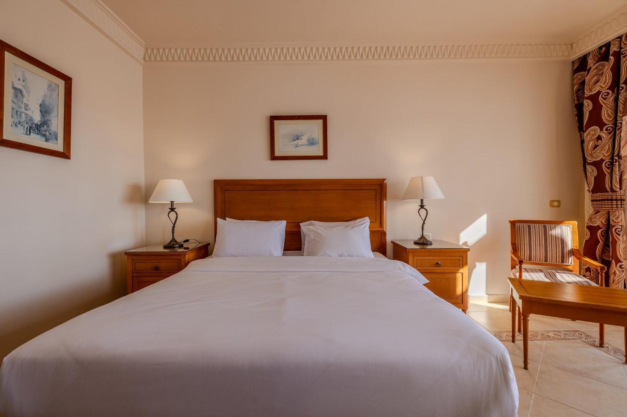 Continental Plaza Hotel
